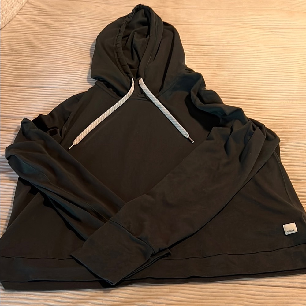 Vuori Halo Hoodie